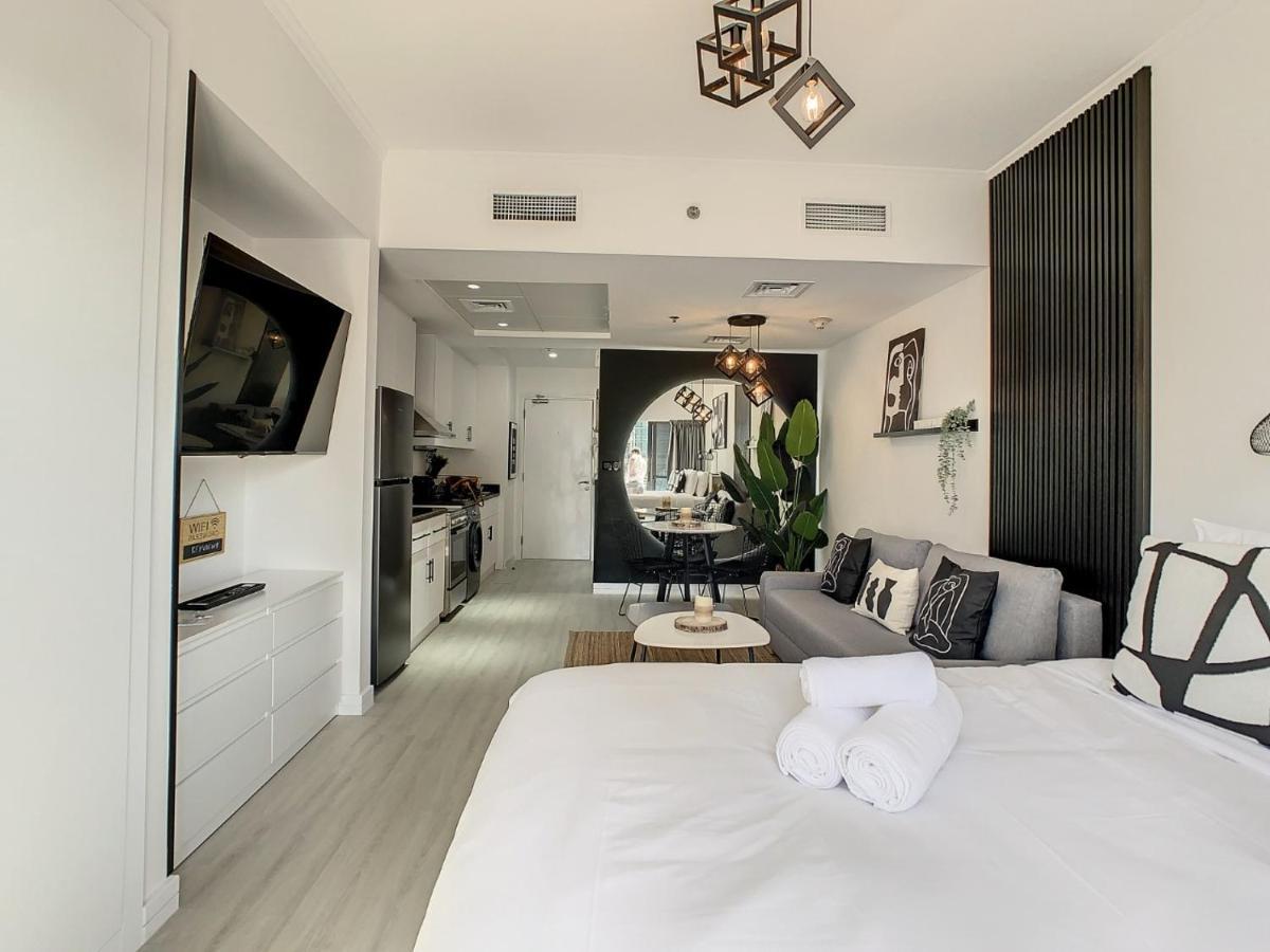 Luxury Modern Studio In Jlt With Amazing View & Rooftop Pool - Sleeps 3 Dubaj Kültér fotó