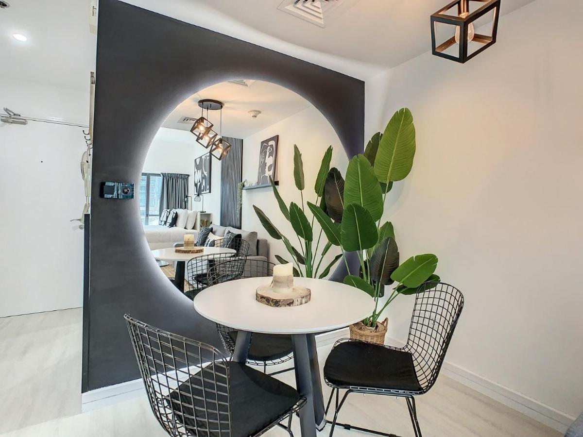 Luxury Modern Studio In Jlt With Amazing View & Rooftop Pool - Sleeps 3 Dubaj Kültér fotó