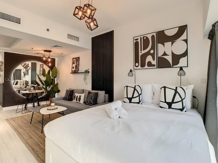 Luxury Modern Studio In Jlt With Amazing View & Rooftop Pool - Sleeps 3 Dubaj Kültér fotó